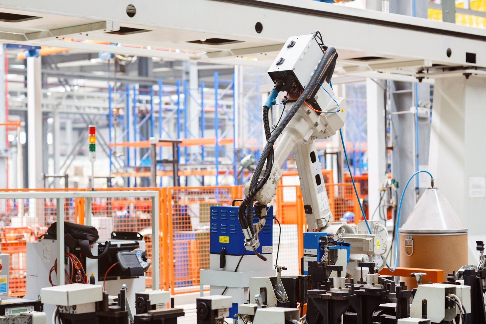 modern-technology-helps-to-do-hard-work-robot-manipulator-doing-technical-operations-on-factory-it-s_t20_pR9pEN modern-technology-helps-to-do-hard-work-robot-manipulator-doing-technical-operations-on-factory-it-s_t20_pR9pEN